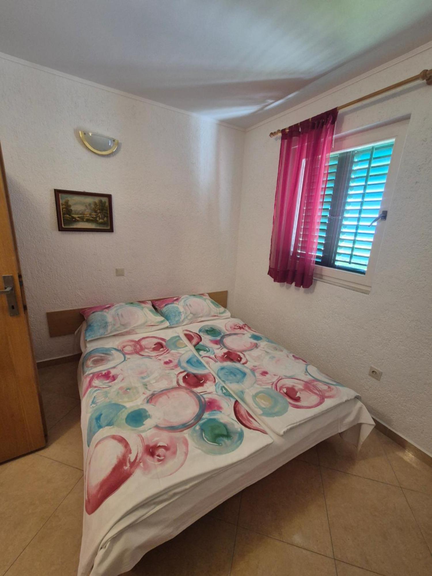 Apartmani Mira Супетарська Драґа Екстер'єр фото